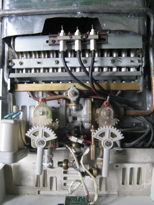 九江燃氣熱水器如何簡單的修理？