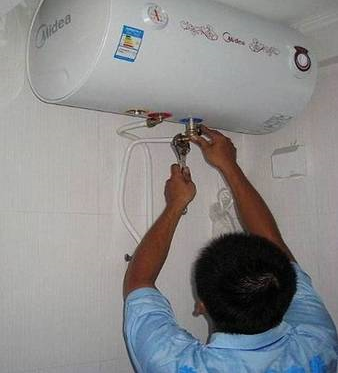 九江美的熱水器維修專業熱水器售后報修電話