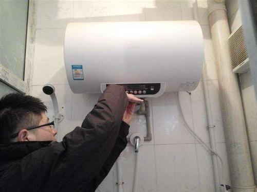 九江海爾熱水器維修專業熱水器售后報修電話